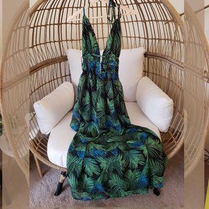 NWT! Tall Tropical Maxi Halter Dress. BooHoo 12